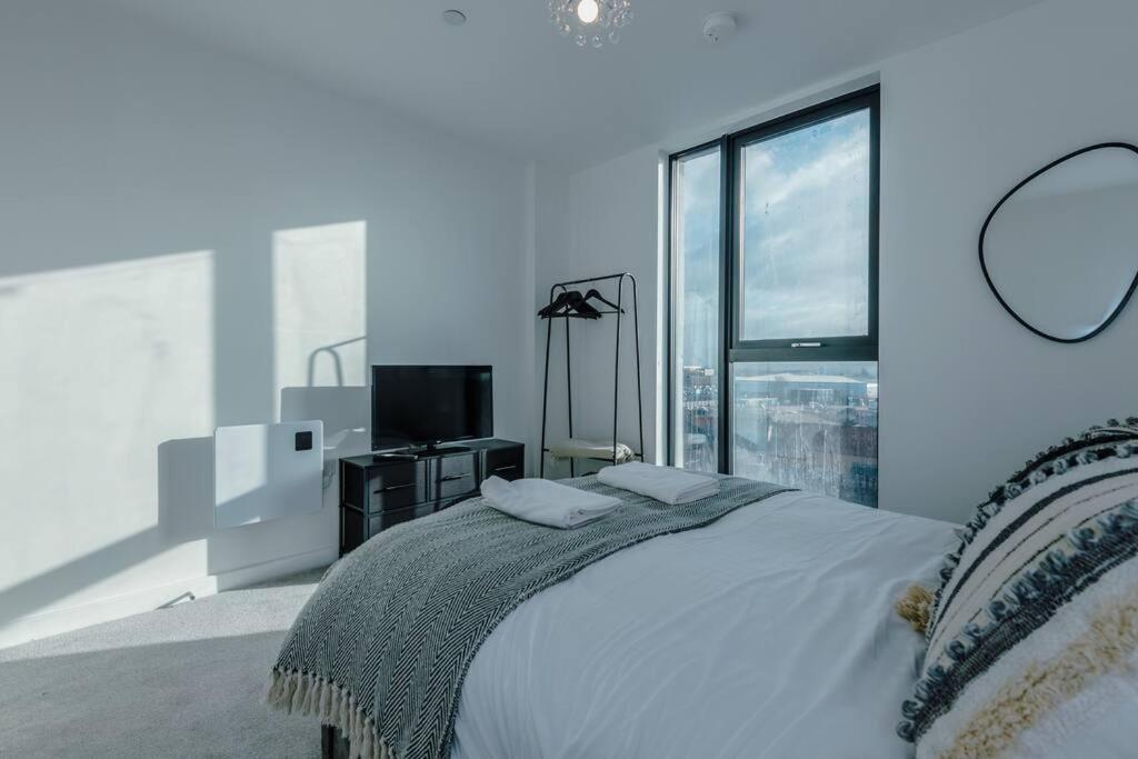 Stunning 2-Bed Premium Apartment - Free Wi-Fi Preston  Ngoại thất bức ảnh